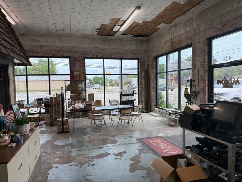 More Photos Of 424 Hackney Ave, Washington Industrial For Sale