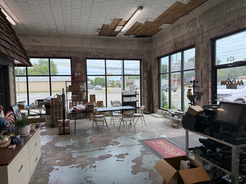 More Photos Of 424 Hackney Ave, Washington Industrial For Sale