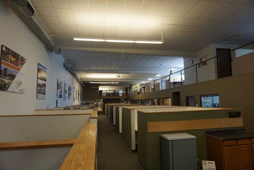 More Photos Of 2201 N 12th St, Fargo Light Distribution For Lease