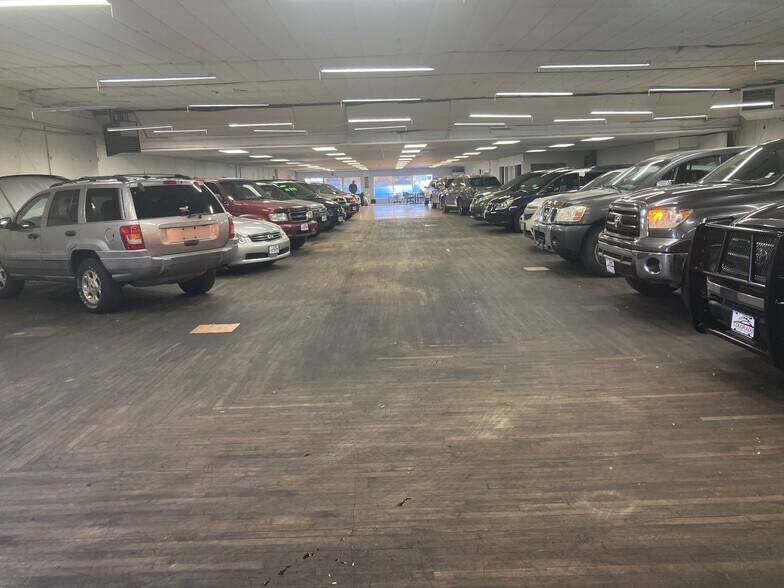 More Photos Of 8020 W Colfax Ave, Lakewood General Retail For Sale