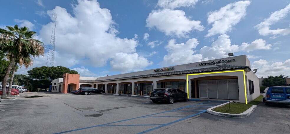 More Photos Of 12975 W Okeechobee Rd, Hialeah General Retail For Lease