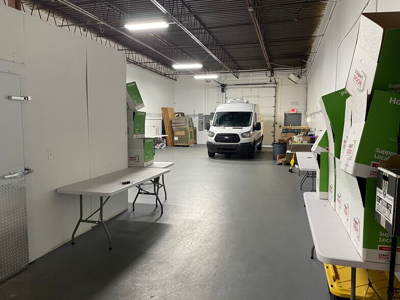 More Photos Of 1844-1858 Star Batt Dr, Rochester Hills Warehouse For Lease