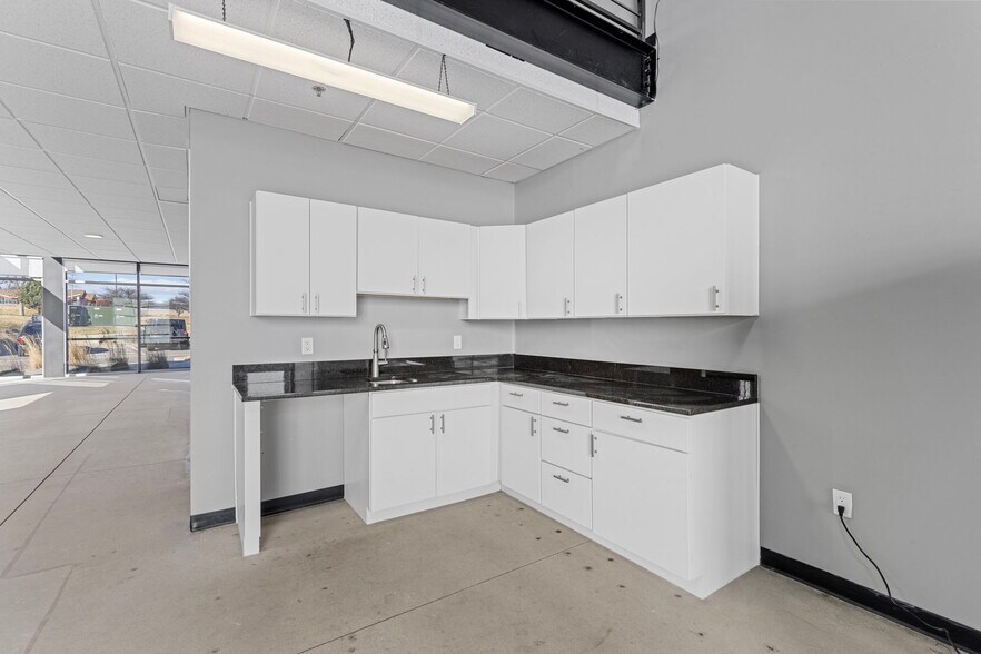More Photos Of 12170 Tejon St, Westminster Research And Development For Lease