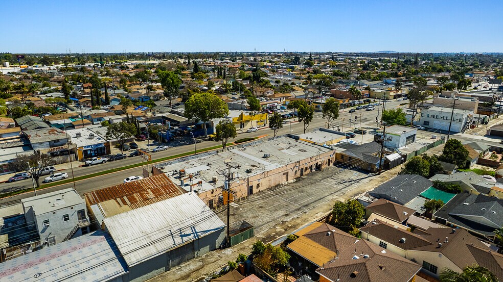 More Photos Of 11053-11067 Atlantic Ave, Lynwood Storefront For Sale