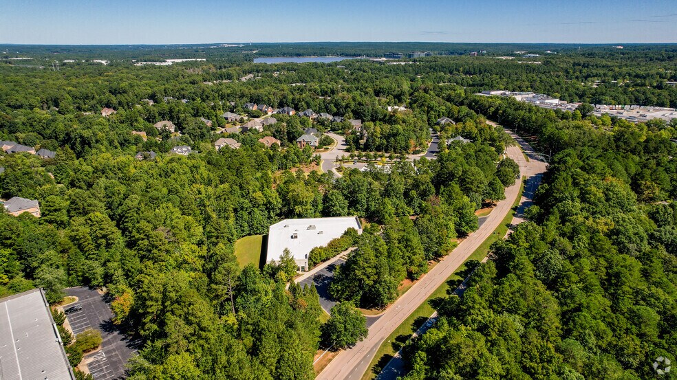 More Photos Of 15000 Weston Pky, Cary Coworking Space