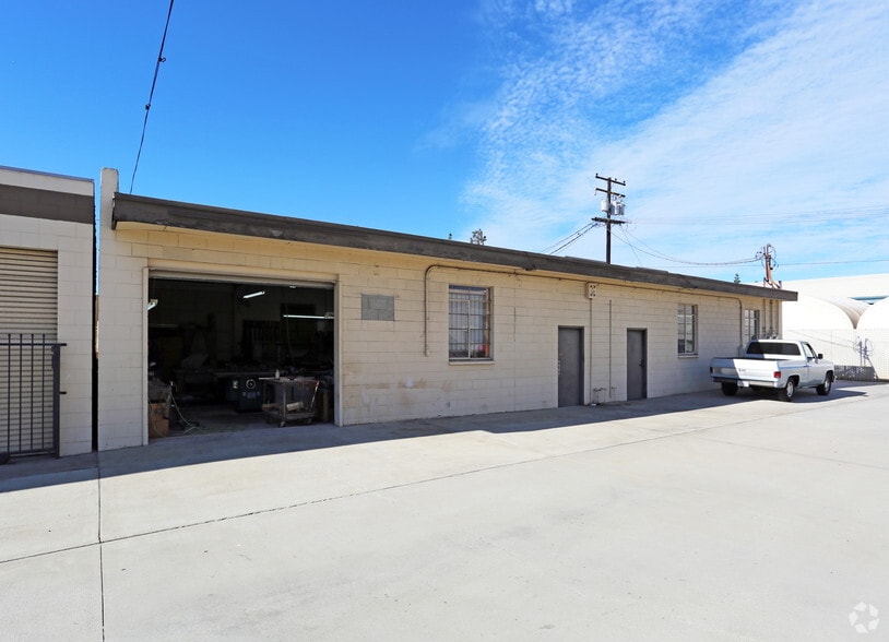 More Photos Of 11701-11717 Washington Blvd, Whittier Manufacturing For Lease