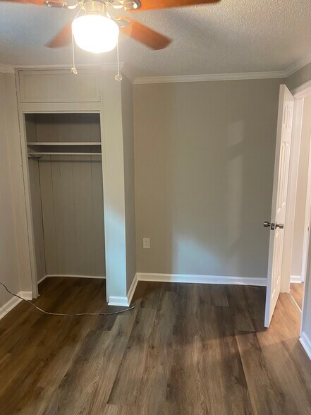 More Photos Of 3950 S Dixie Rd, Dalton Apartments For Sale