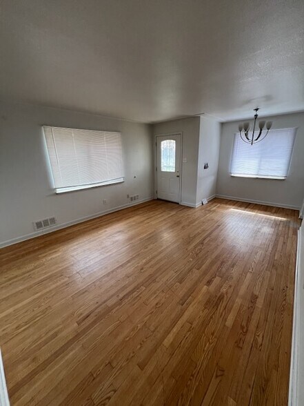 More Photos Of 3698 N Glencoe St, Denver Apartments For Sale