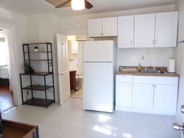 More Photos Of 1327 W 67th St, Cleveland Apartments For Sale