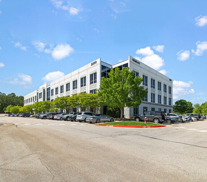 More Photos Of 1500 Perimeter Park Dr, Morrisville Unknown For Lease