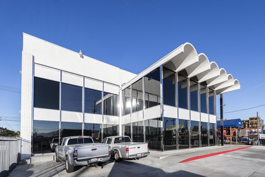 More Photos Of 6829 Lankershim Blvd, North Hollywood Medical For Lease