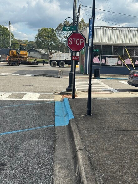 More Photos Of 332 2nd Ave E, Oneonta Office For Sale