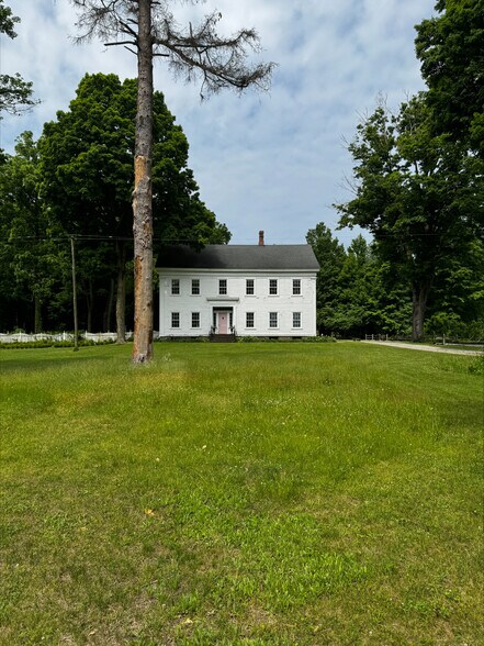 More Photos Of 58522 Farrand Rd, Colon Specialty For Sale