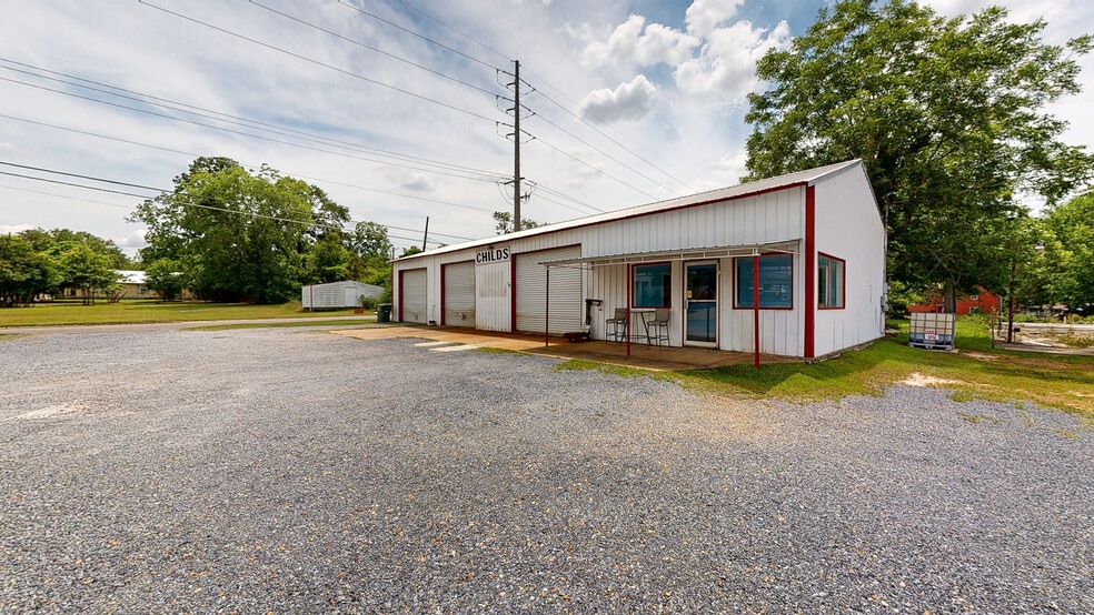 More Photos Of 716 S Main St, Enterprise Auto Repair For Sale