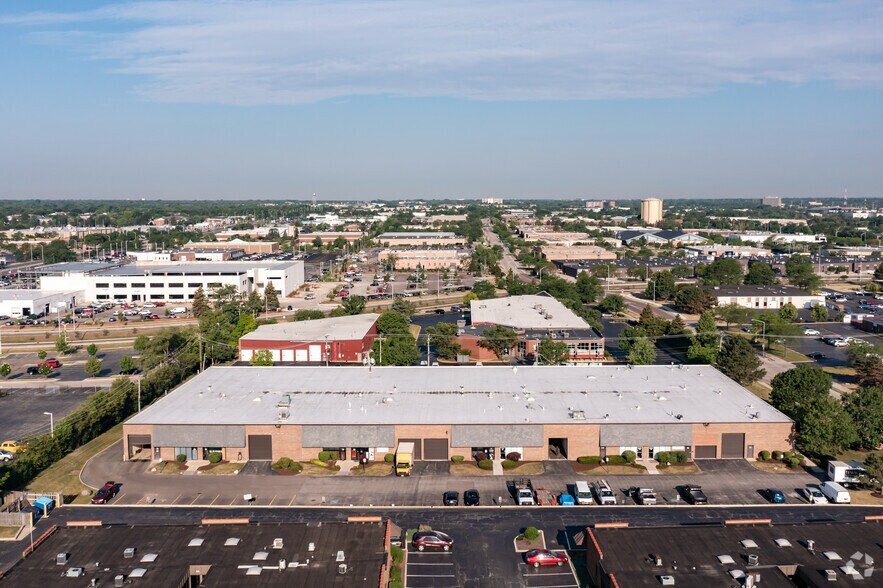 More Photos Of 1201-1207 Remington Rd, Schaumburg Warehouse For Lease