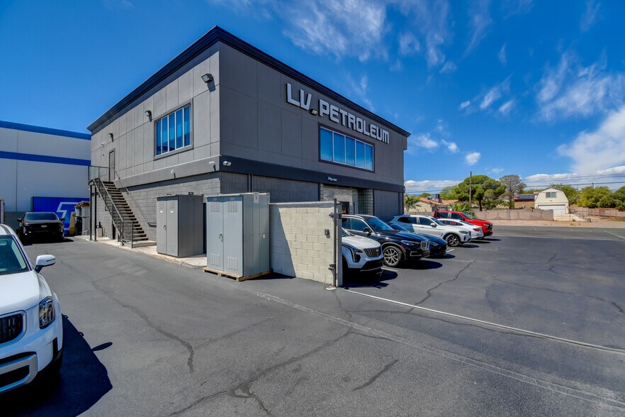 Primary Photo Of 7210 Placid St, Las Vegas Distribution For Lease