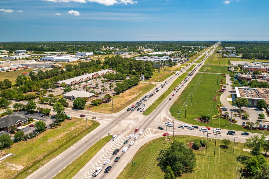 More Photos Of 201 Graduate Rd, Conway Storefront For Lease