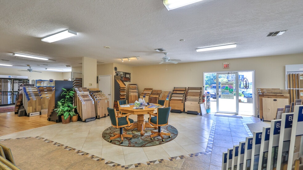 More Photos Of 4720 E Moody Blvd, Bunnell Freestanding For Sale