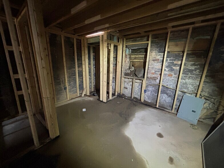 More Photos Of 539-547 45th St, Baltimore Apartments For Sale