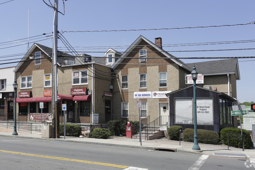 Primary Photo Of 111-119 Middletown Rd, Nanuet Coworking Space