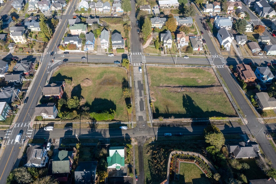 More Photos Of Irving Ave @ 9th St, Astoria Land For Sale