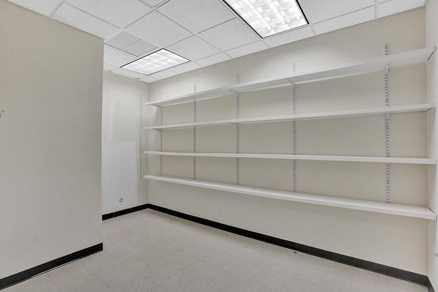 More Photos Of 15620 SW 29th St, Miramar Medical For Sale