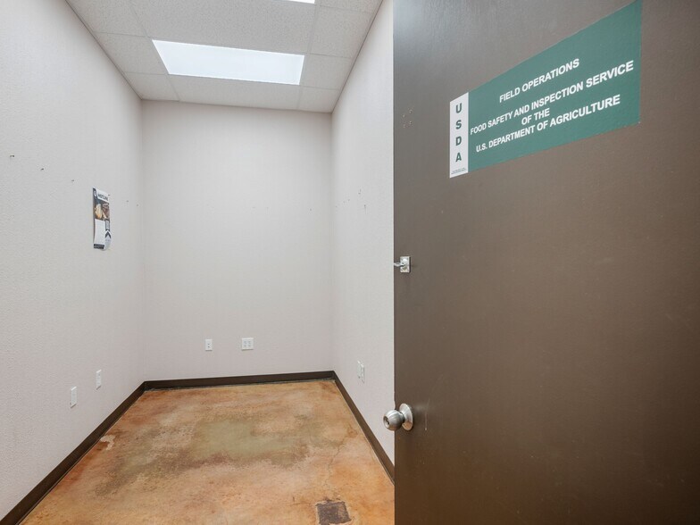 More Photos Of 6411 Highway 90 E, Knippa Refrigeration Cold Storage For Sale