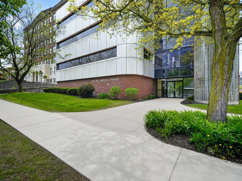 More Photos Of 1000 E Genesee St, Syracuse Medical For Lease