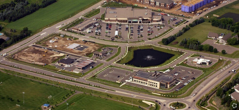 More Photos Of 4040 Radio Dr, Woodbury Medical For Lease