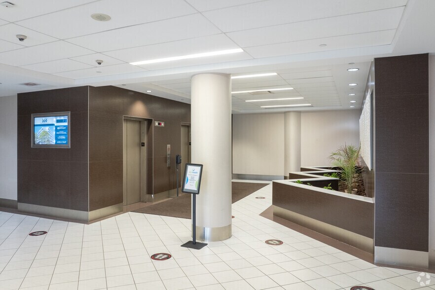 More Photos Of 300 Harmon Meadow Blvd, Secaucus Office For Lease