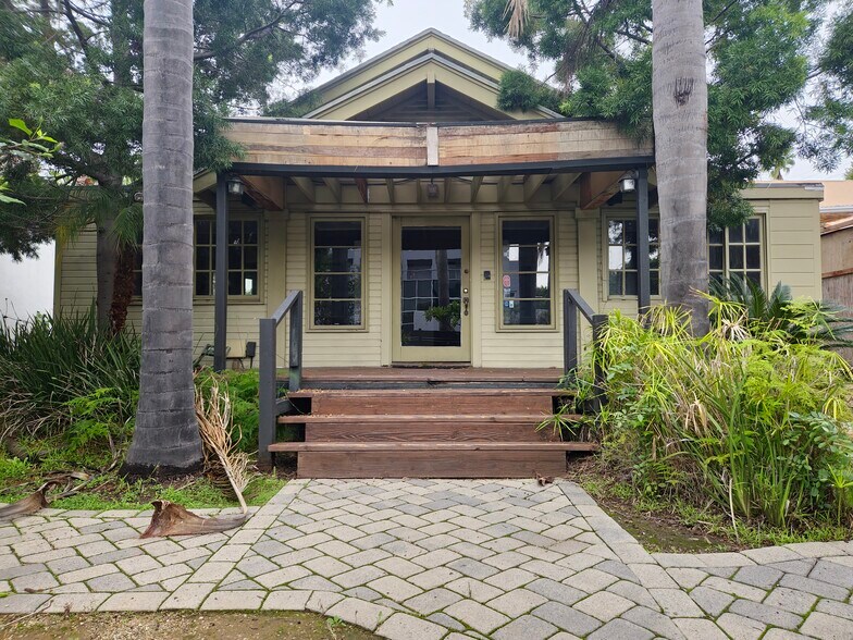 Primary Photo Of 3127 Santa Monica Blvd, Santa Monica Freestanding For Lease
