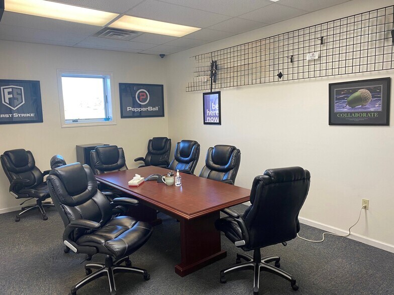 More Photos Of 2717 W Ferguson Rd, Fort Wayne Manufacturing For Sale