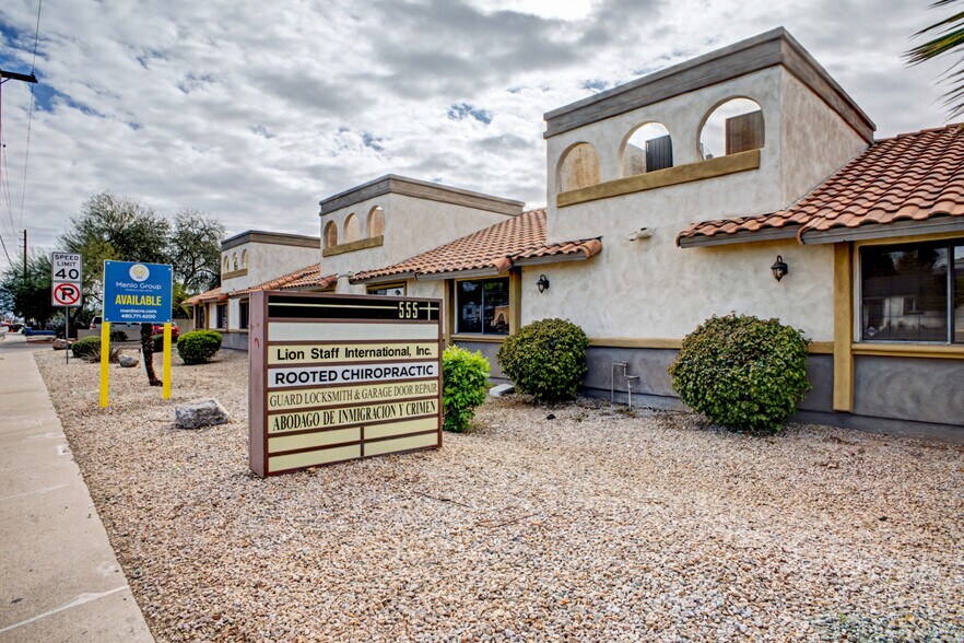 More Photos Of 555 W University Dr, Mesa Office For Lease