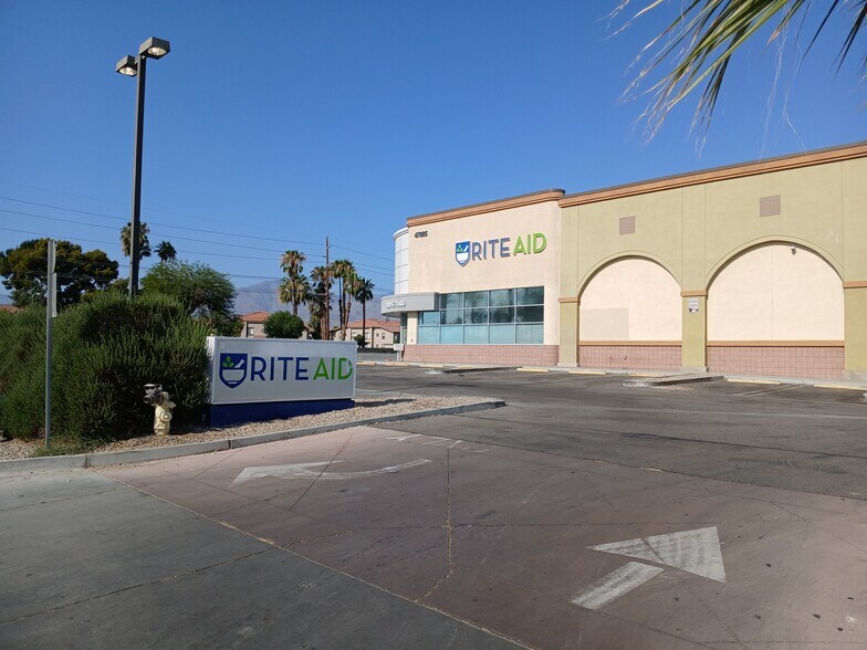 More Photos Of 47985 Monroe St, Indio Drugstore For Lease