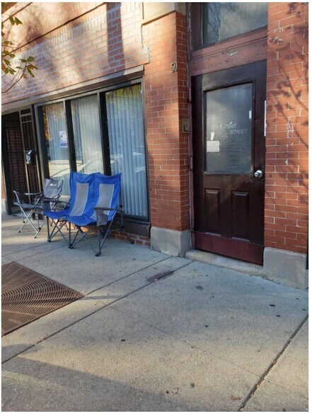 More Photos Of 350 E 71st St, Chicago Apartments For Sale