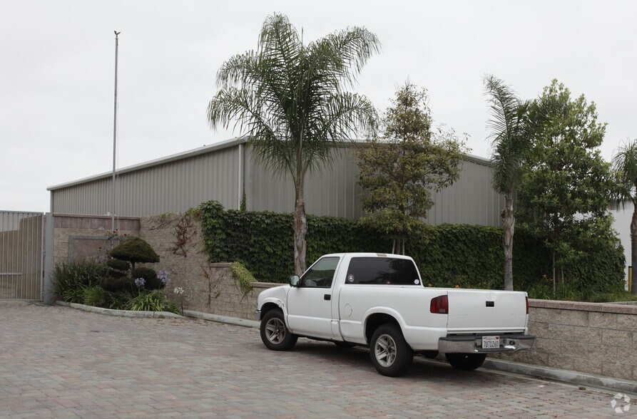More Photos Of 3830 E Miraloma Ave, Anaheim Warehouse For Sale