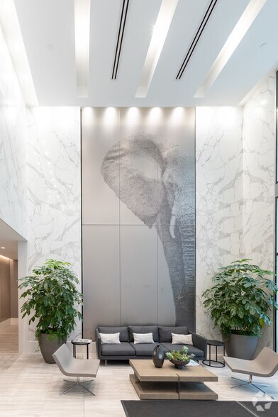 More Photos Of 988 W Broadway, Vancouver Office For Lease