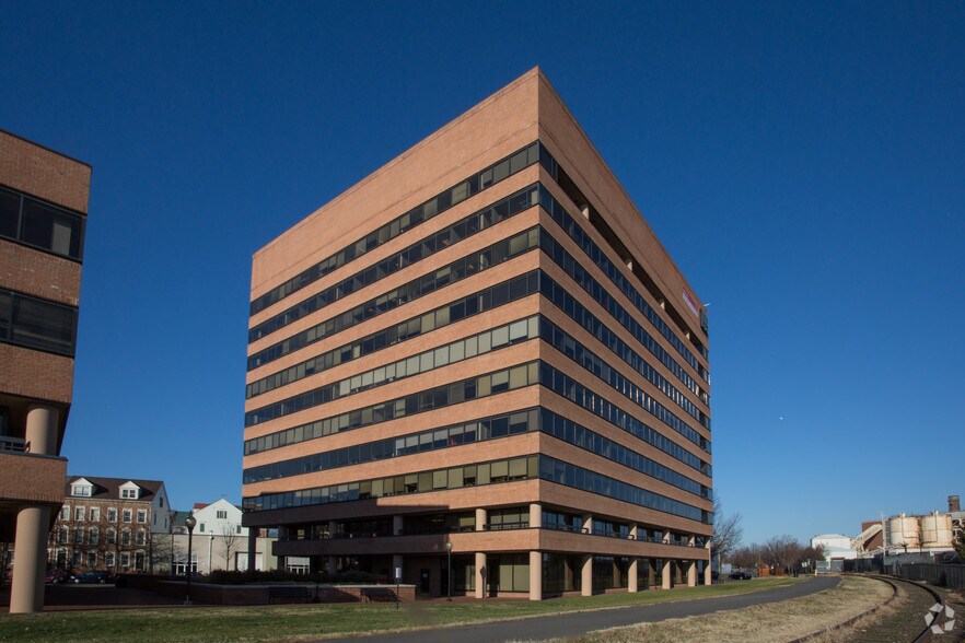 More Photos Of 1199 N Fairfax St, Alexandria Office For Lease