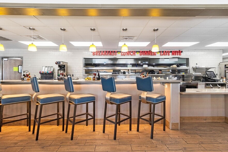 More Photos Of 13031 FM 1960 Rd W, Houston Restaurant For Sale