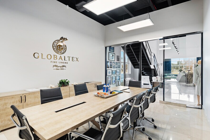 More Photos Of 18311 Aldine Westfield Rd, Houston Distribution For Lease