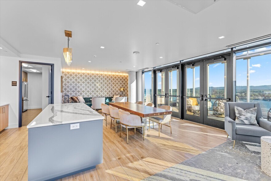 More Photos Of 590 Waterfront Way, Vancouver Multifamily For Sale