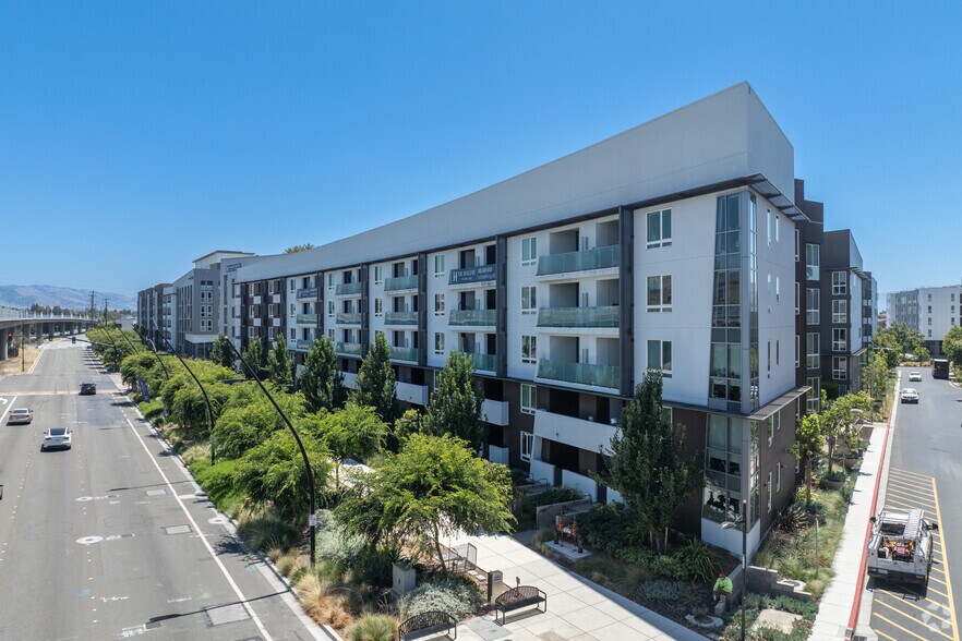 More Photos Of 1821 S Milpitas Blvd, Milpitas Apartments For Lease