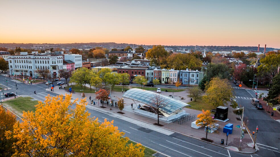 More Photos Of 700 Pennsylvania Ave SE, Washington Office For Lease