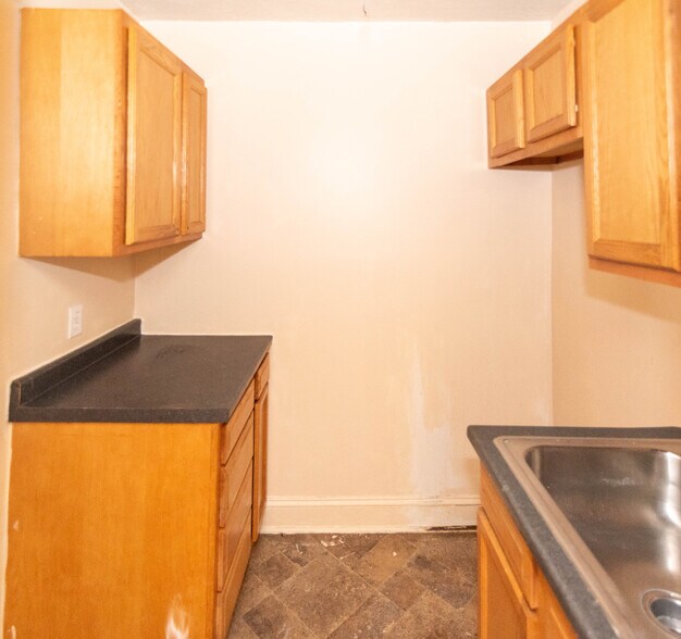 More Photos Of 1611 Gwynns Falls Pky, Baltimore Apartments For Sale