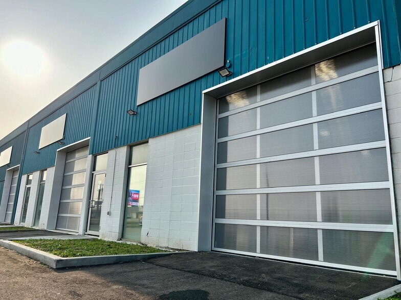 More Photos Of 14819 118th Ave, Edmonton Warehouse For Lease