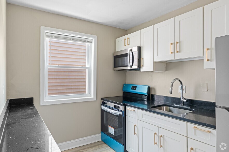 More Photos Of 4919 A St SE, Washington Apartments For Sale
