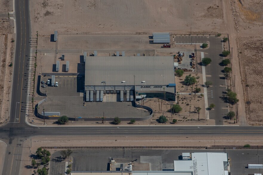More Photos Of 3550 E 40th St, Yuma Industrial For Sale