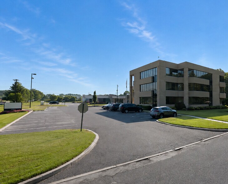 More Photos Of 1099 White Horse Rd, Voorhees Office For Lease