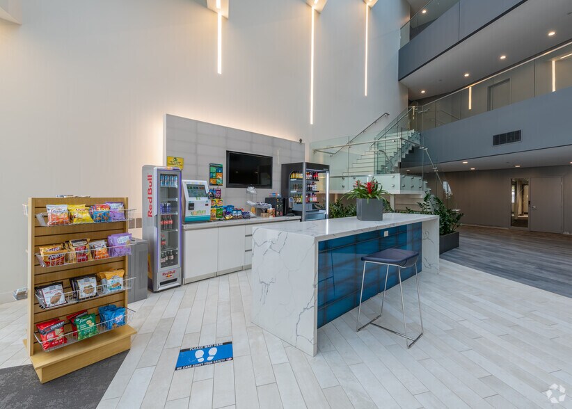 More Photos Of 1 Tech Dr, Andover Office For Lease