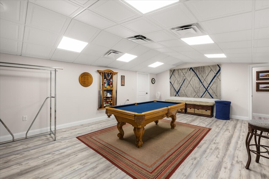 More Photos Of 455 Briar Patch Ln, Geneva Specialty For Sale